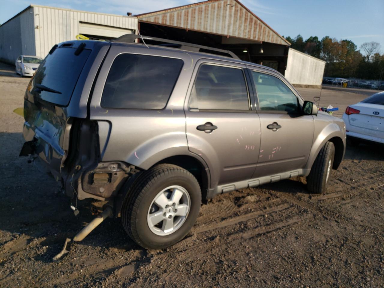 Image 3 of 2012 FORD ESCAPE XLT 2012 with VIN 1FMCU0D76CKA38085