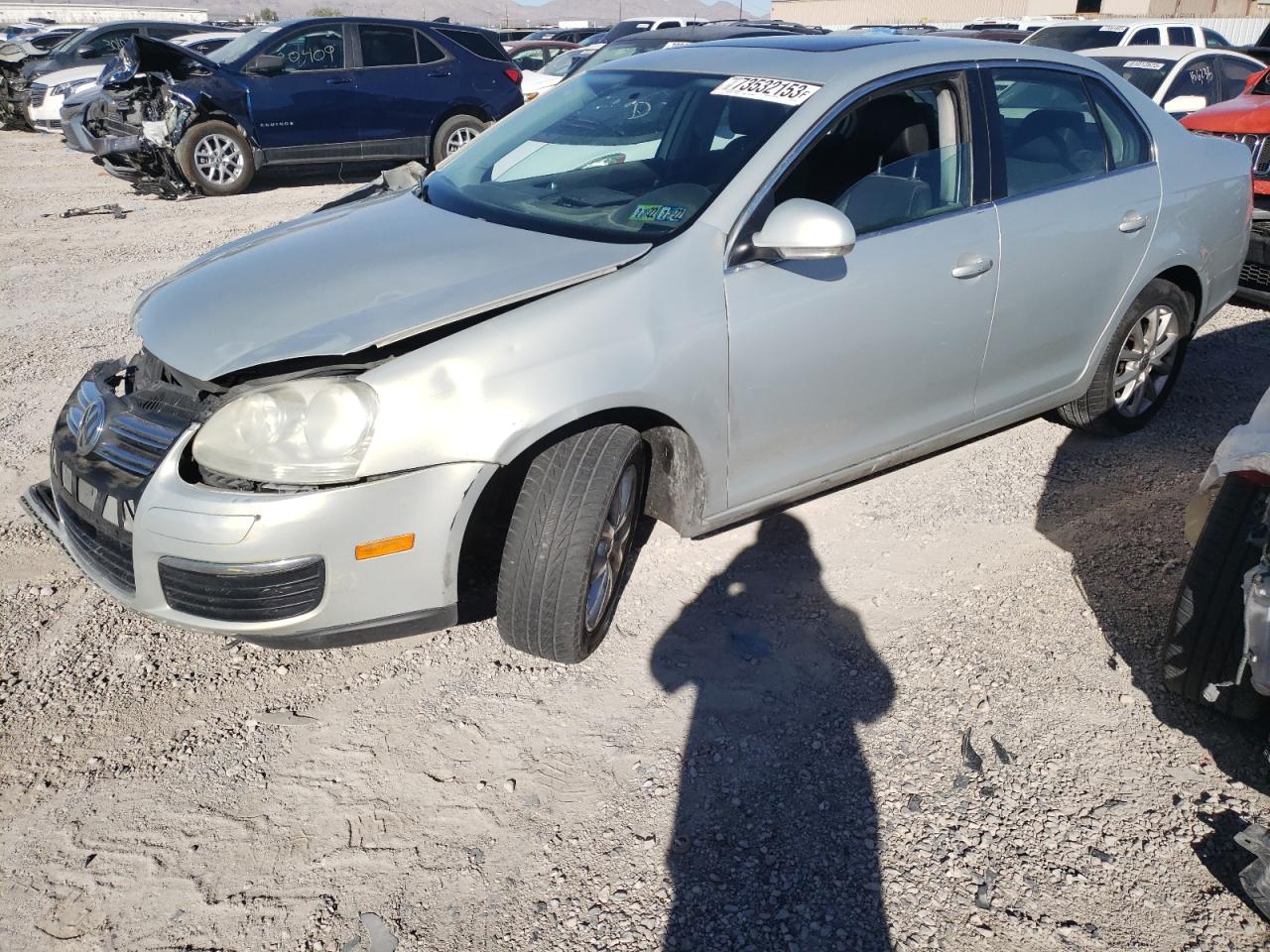 Obraz 1 z 2010 VOLKSWAGEN JETTA SE 2010 z VIN 3VWRZ7AJ6AM018737