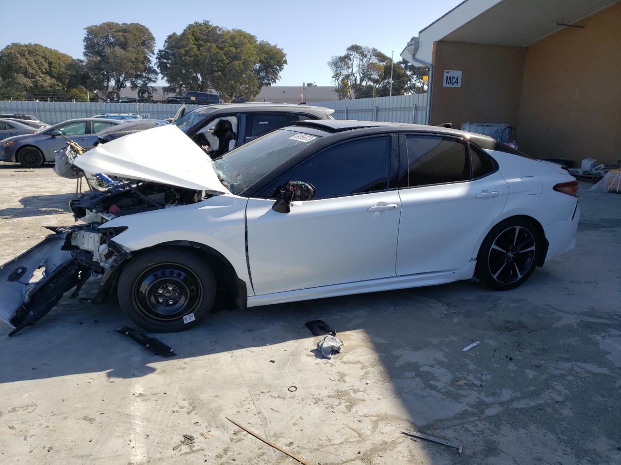 Изображение 1 2019 TOYOTA CAMRY XSE 2019 с VIN 4T1B61HK2KU160116