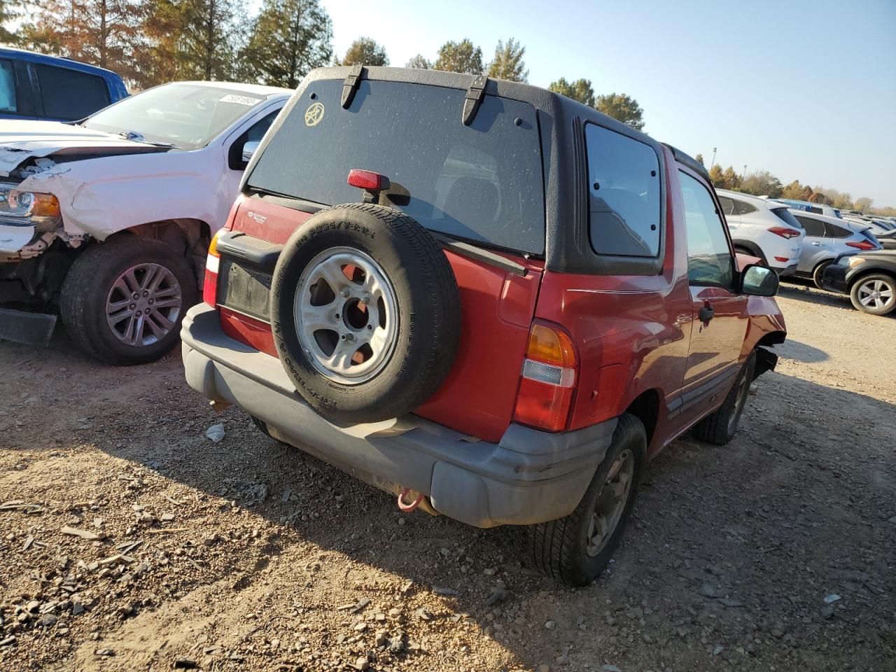 Изображение 3 1999 CHEVROLET TRACKER  1999 с VIN 2CNBE18C7X6907467