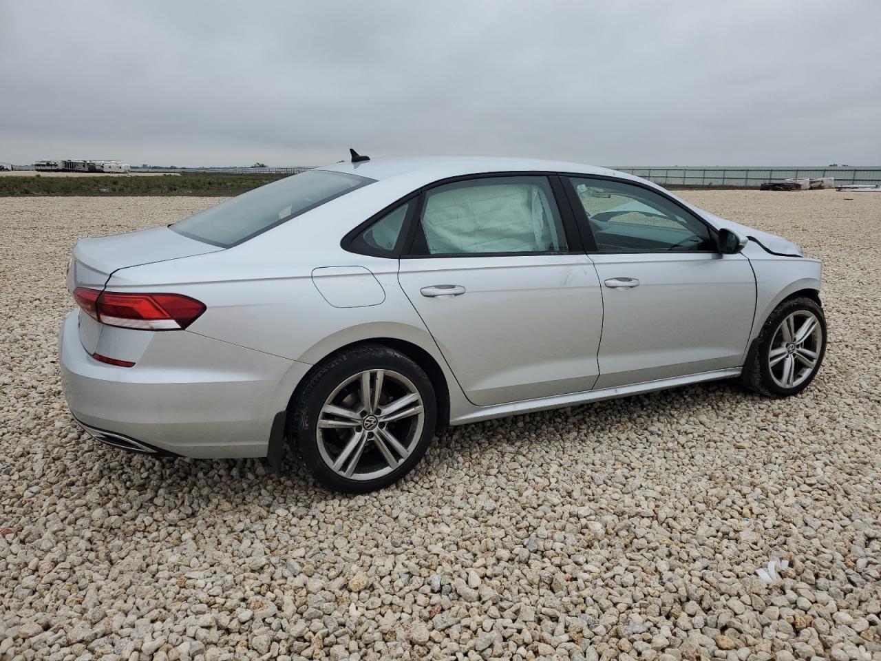 Image 3 of 2021 VOLKSWAGEN PASSAT S 2021 with VIN 1VWAA7A30MC011259