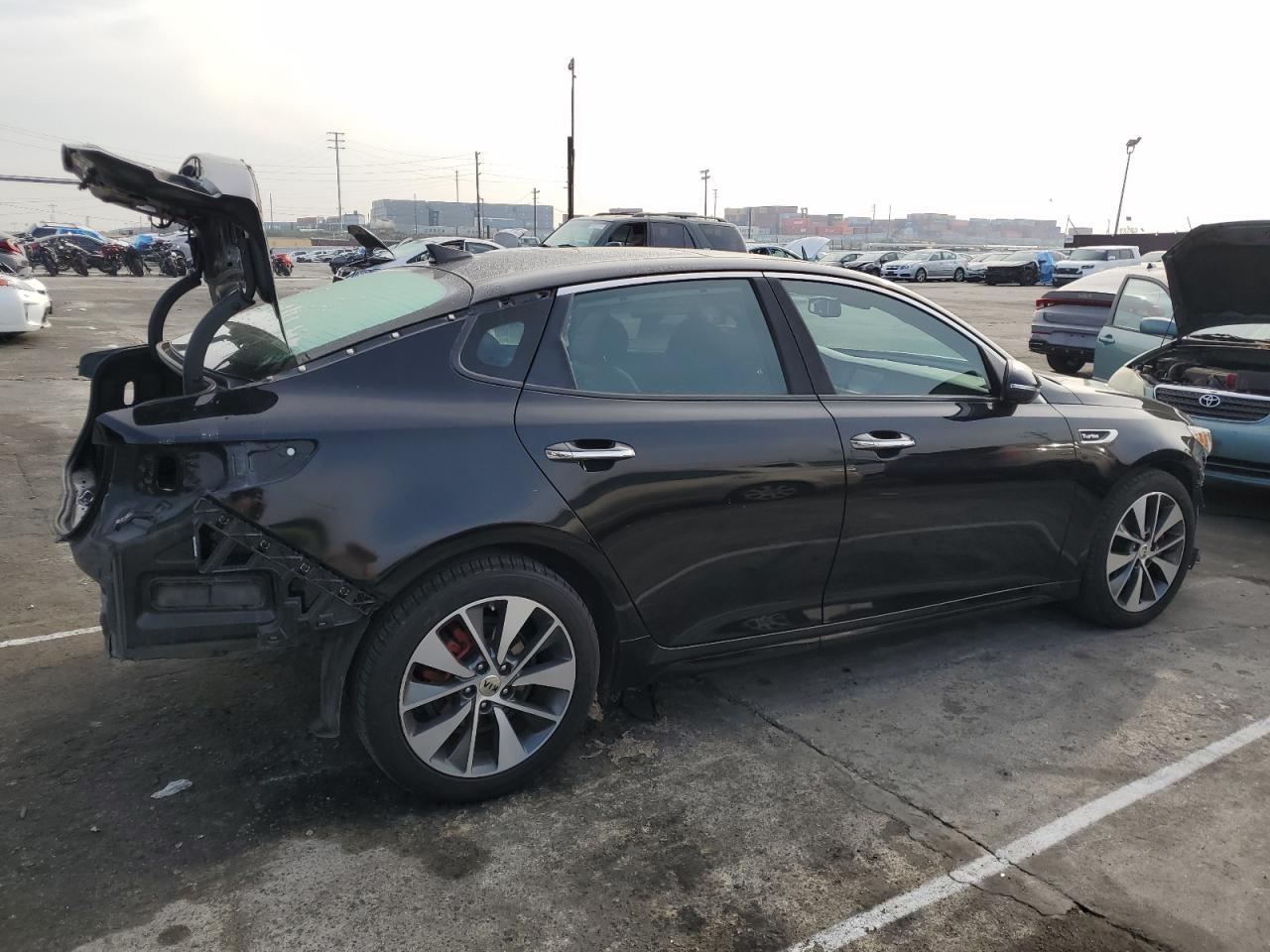 Изображение 3 2016 KIA OPTIMA SX 2016 с VIN 5XXGW4L27GG021499