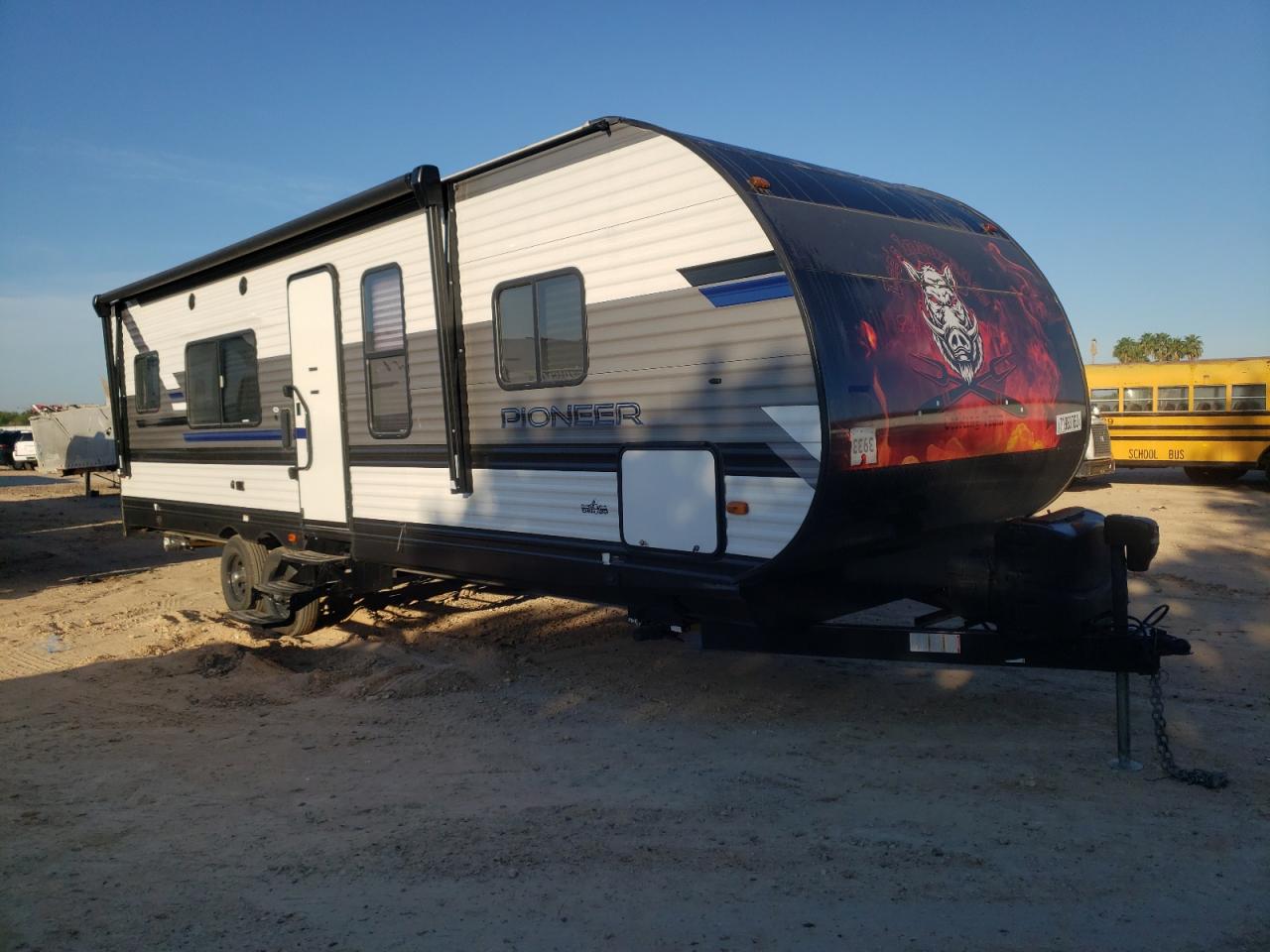 Image 1 of 2022 HEART LAND PIONEER 2022 with VIN 5SFPB3224NE488403