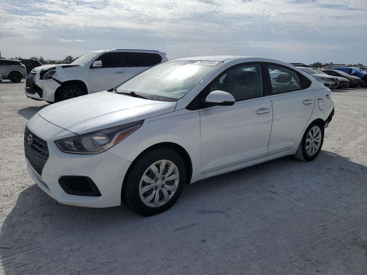 Obraz 1 z 2018 HYUNDAI ACCENT SE 2018 z VIN 3KPC24A37JE018527