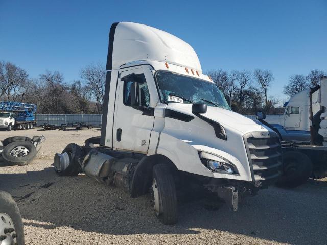 2023 FREIGHTLINER CASCADIA 116  2023 image