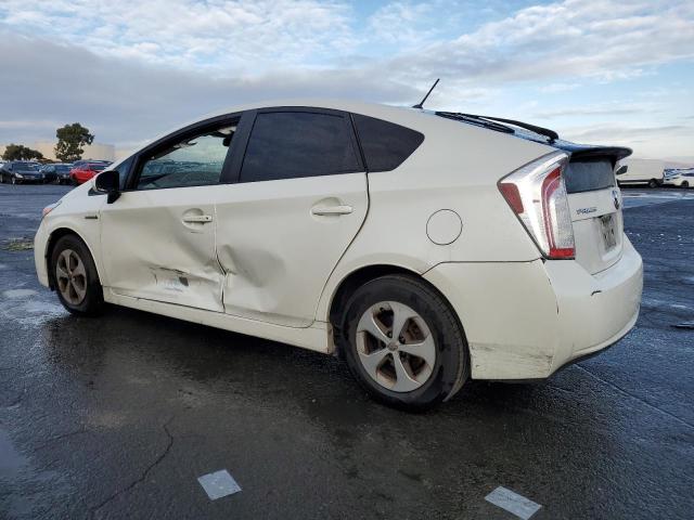 Image 2 of 2015 TOYOTA PRIUS  2015 with VIN JTDKN3DU4F0431331