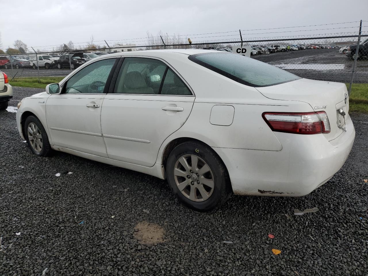 Image 2 of 2007 TOYOTA CAMRY HYBRID 2007 with VIN 4T1BB46KX7U012495