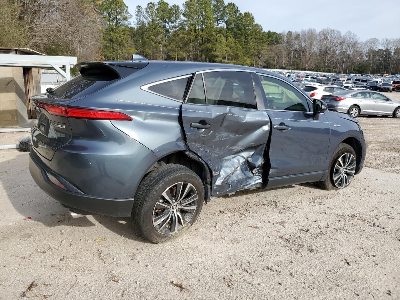 Obraz 3 z 2021 TOYOTA VENZA LE 2021 z VIN JTEAAAAH6MJ050764
