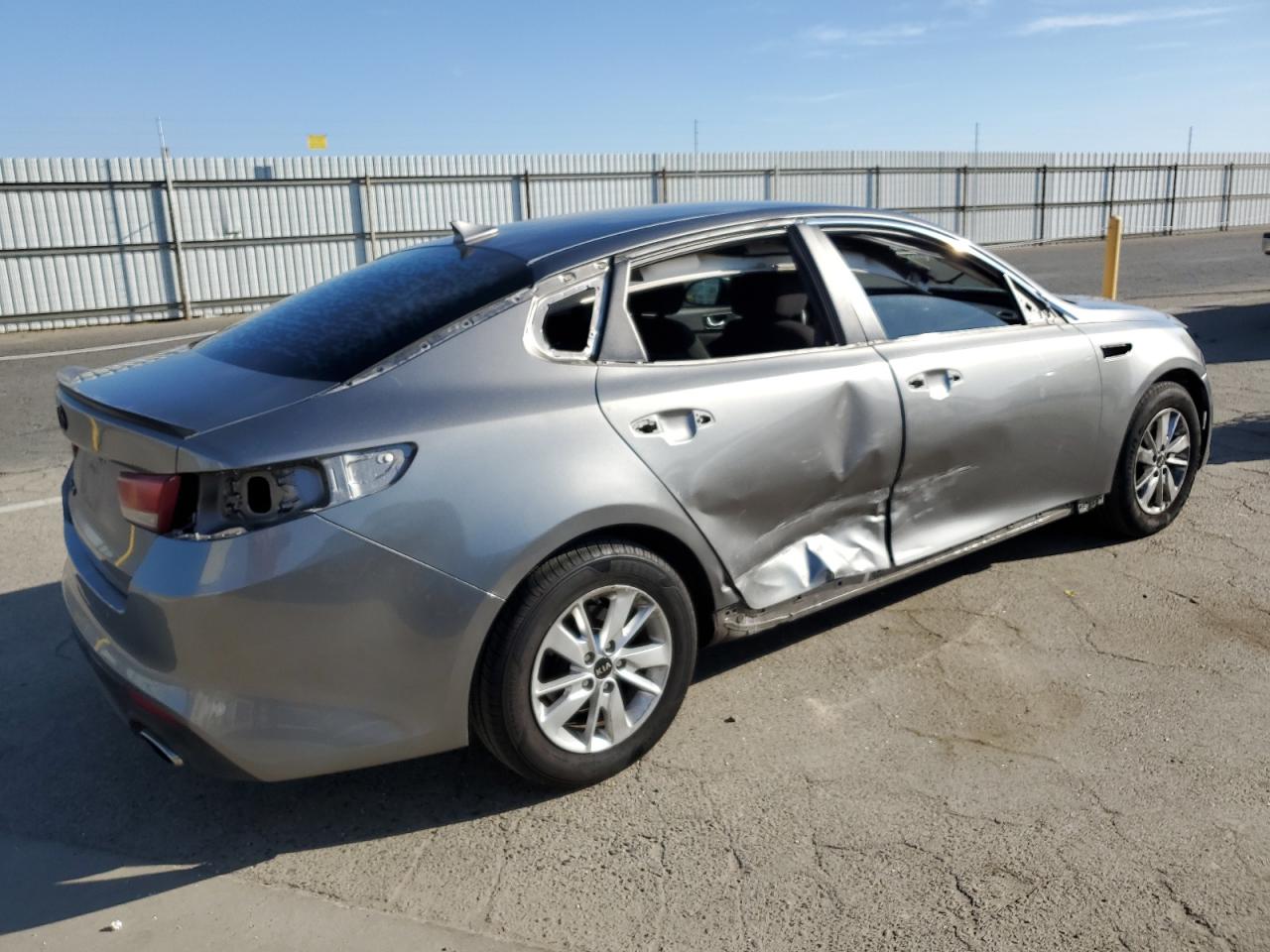 Image 3 of 2017 KIA OPTIMA LX 2017 with VIN 5XXGT4L3XHG148962