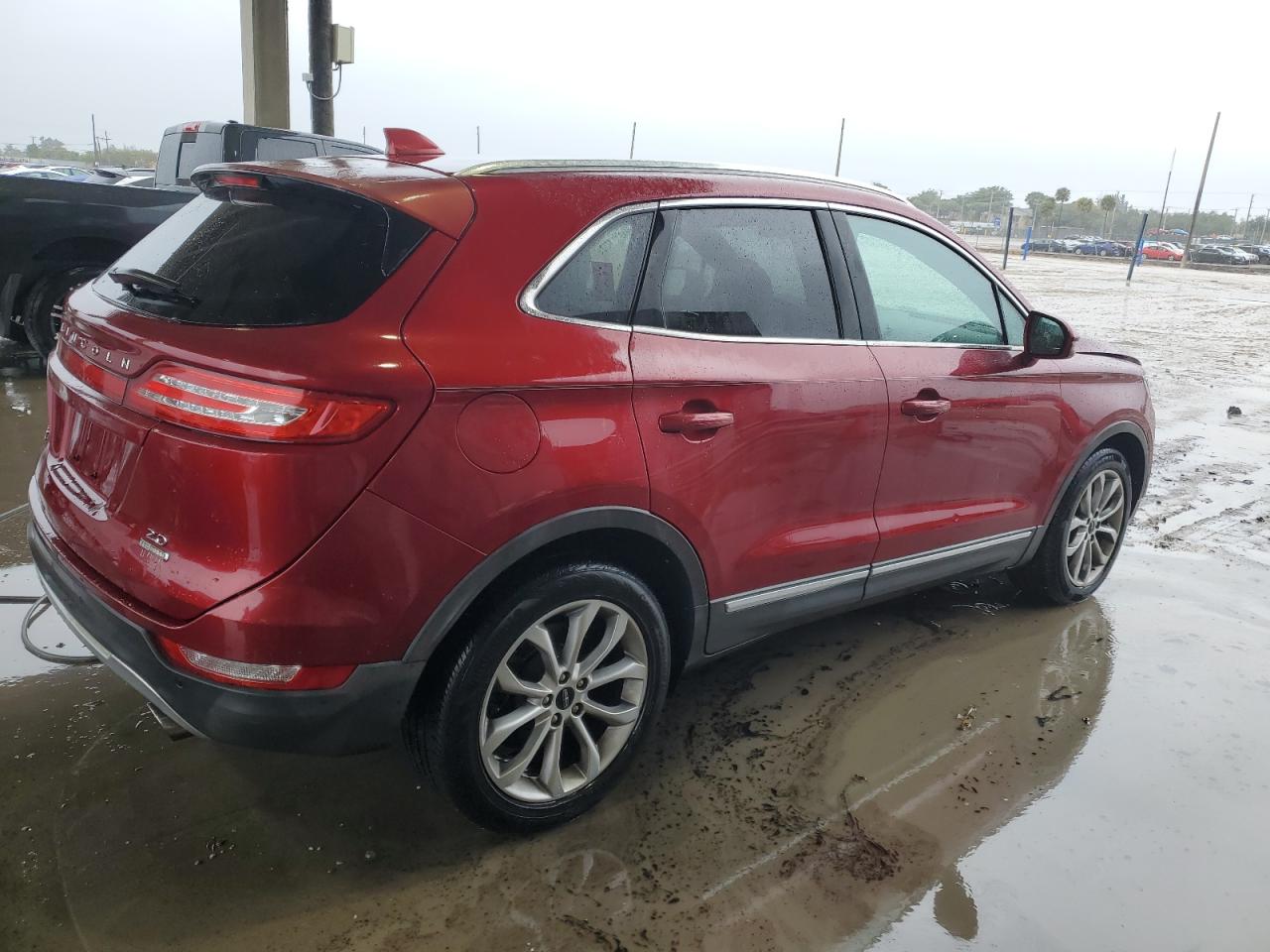 Obraz 3 z 2015 LINCOLN MKC  2015 z VIN 5LMCJ1A99FUJ10987