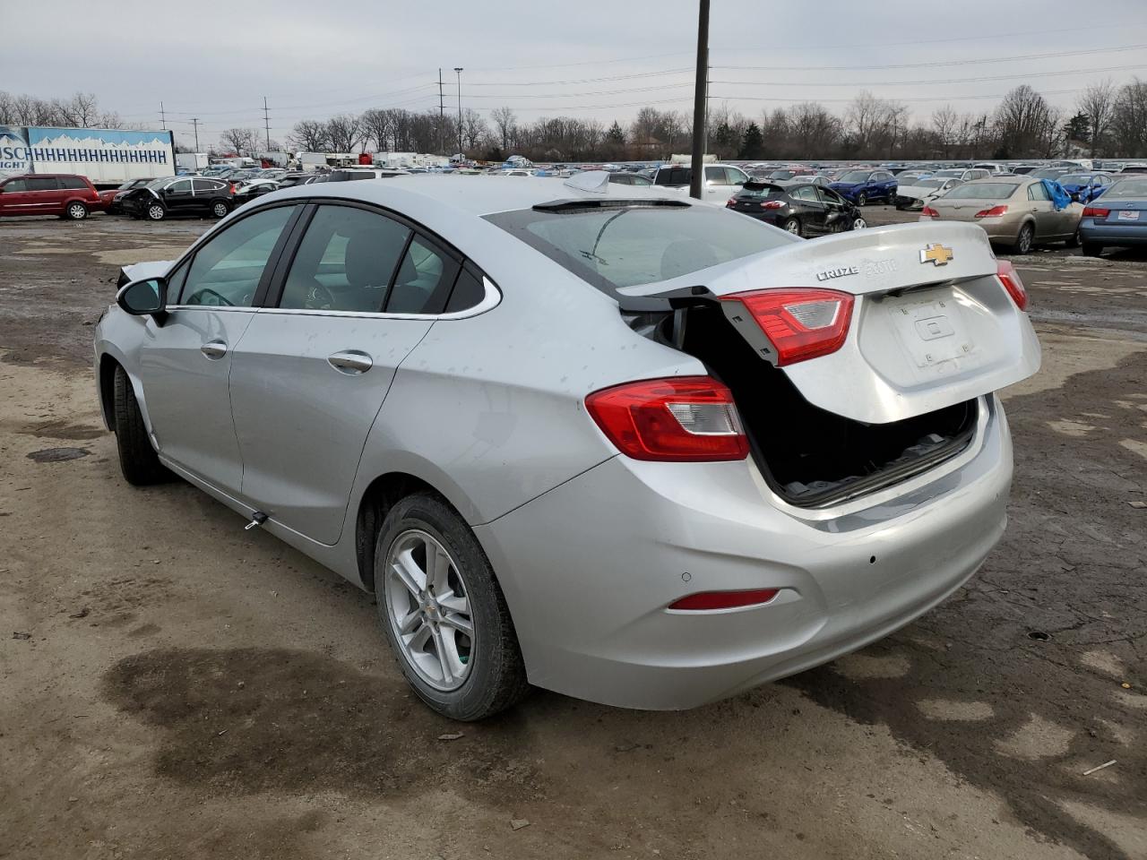 Obraz 2 z 2017 CHEVROLET CRUZE LT 2017 z VIN 1G1BE5SM3H7120541