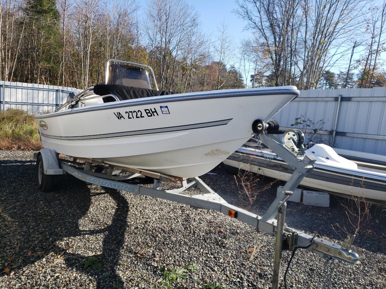 Изображение 2005 TRIUMPH CAR BOAT 2005