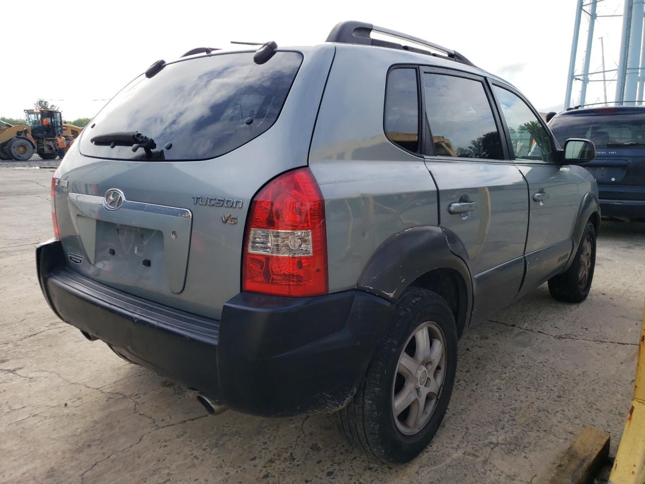 Image 3 of 2005 HYUNDAI TUCSON GLS 2005 with VIN KM8JN12D25U076472