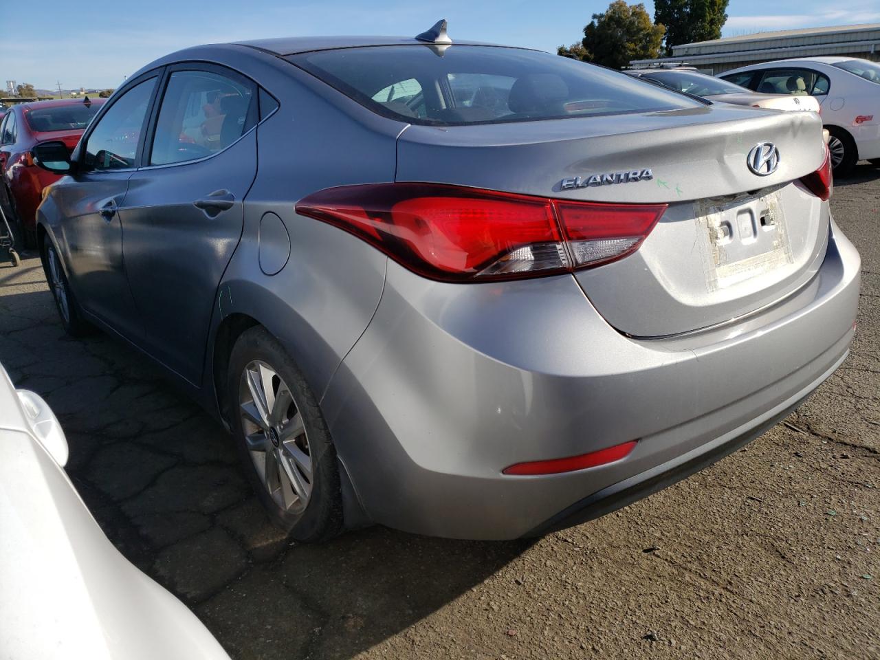 Obraz 2 z 2015 HYUNDAI ELANTRA SE 2015 z VIN KMHDH4AE6FU345008