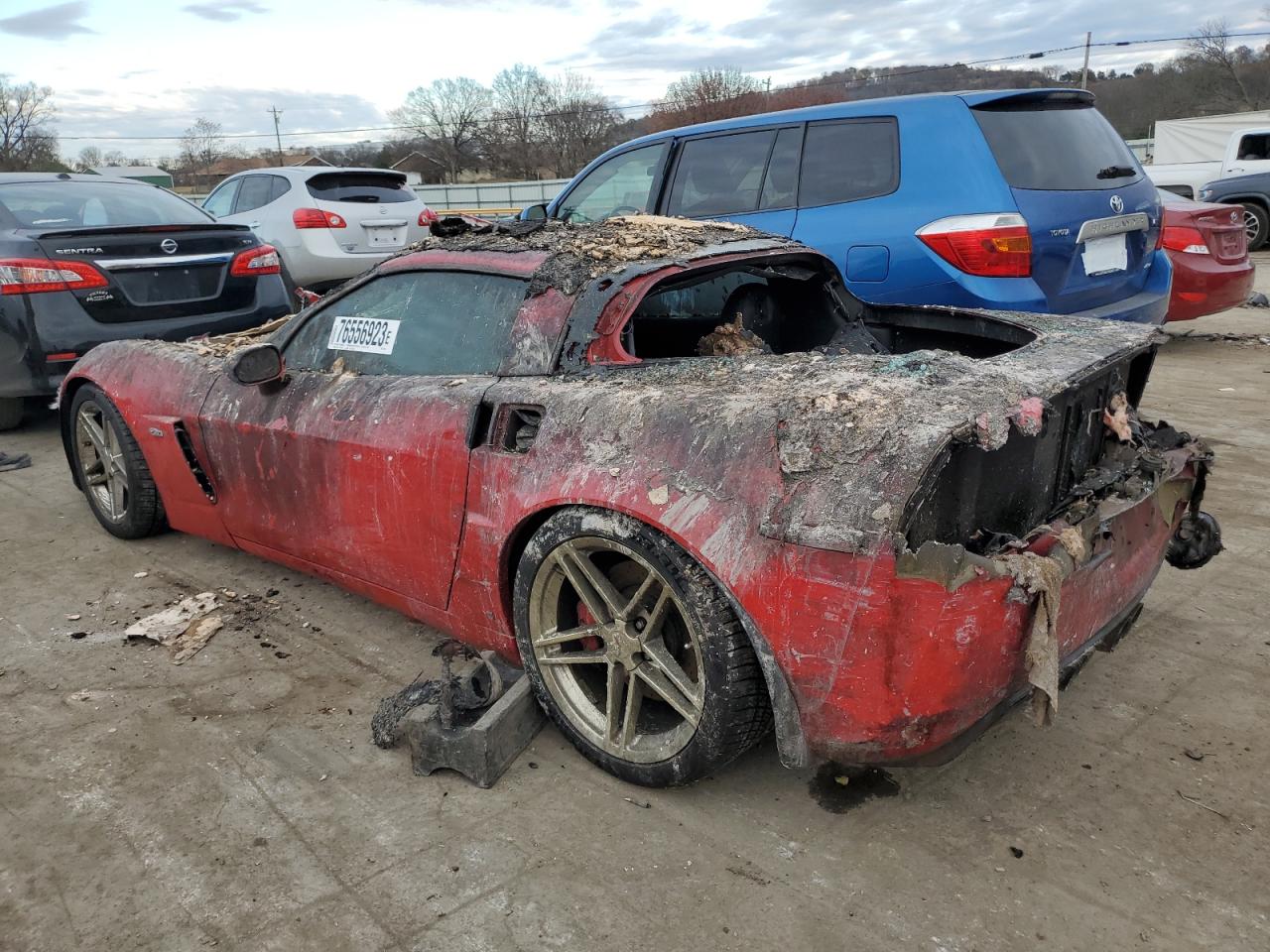 Image 2 of 2007 CHEVROLET CORVETTE Z06 2007 with VIN 1G1YY25E175105275