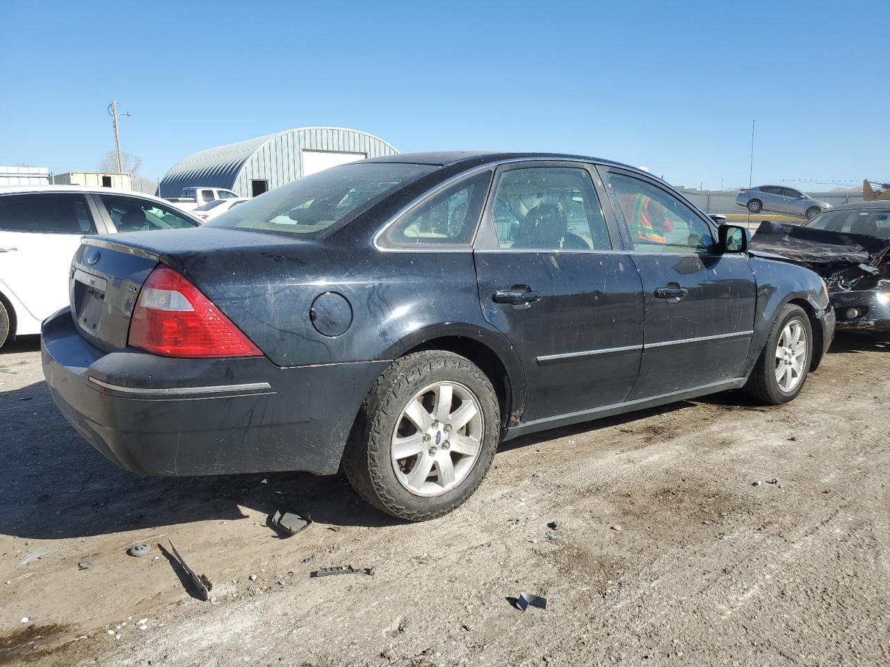 Изображение 3 2005 FORD FIVE HUNDRED SEL 2005 с VIN 1FAFP24125G203321
