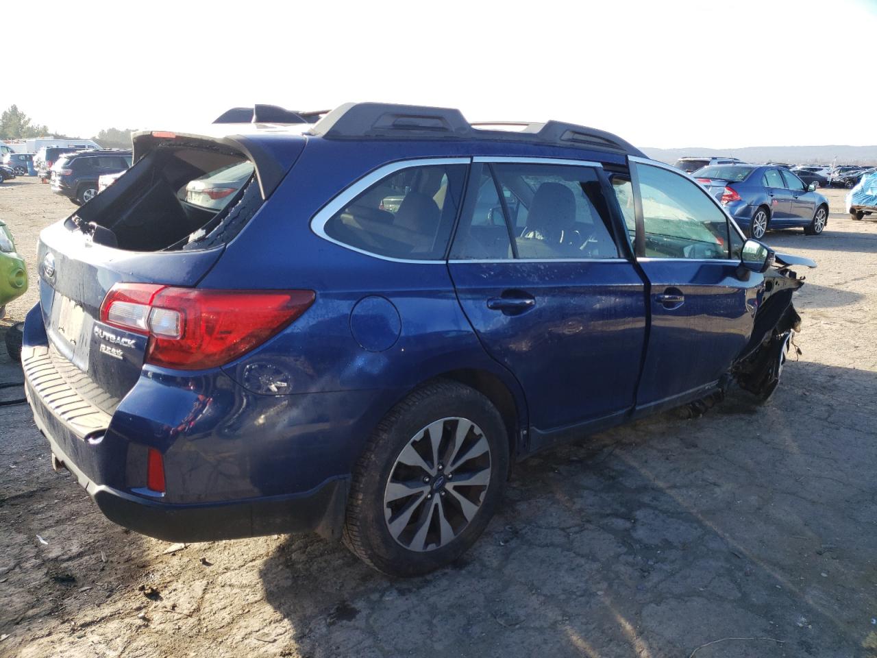 Изображение 3 2016 SUBARU OUTBACK 2.5I LIMITED 2016 с VIN 4S4BSANC3G3323247