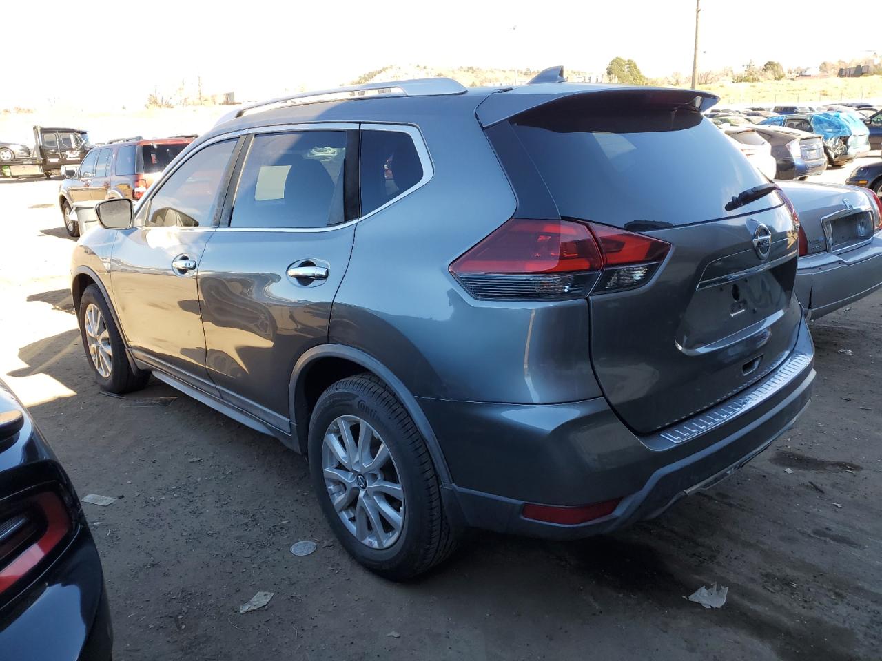 Изображение 2 2017 NISSAN ROGUE S 2017 с VIN KNMAT2MT3HP609775