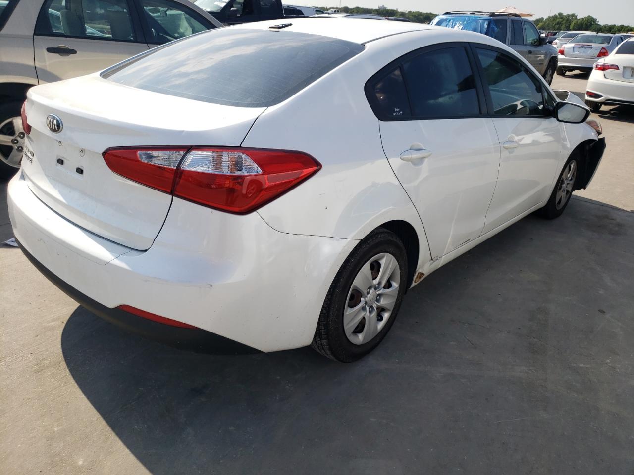 Obraz 3 z 2015 KIA FORTE LX 2015 z VIN KNAFX4A64F5367847