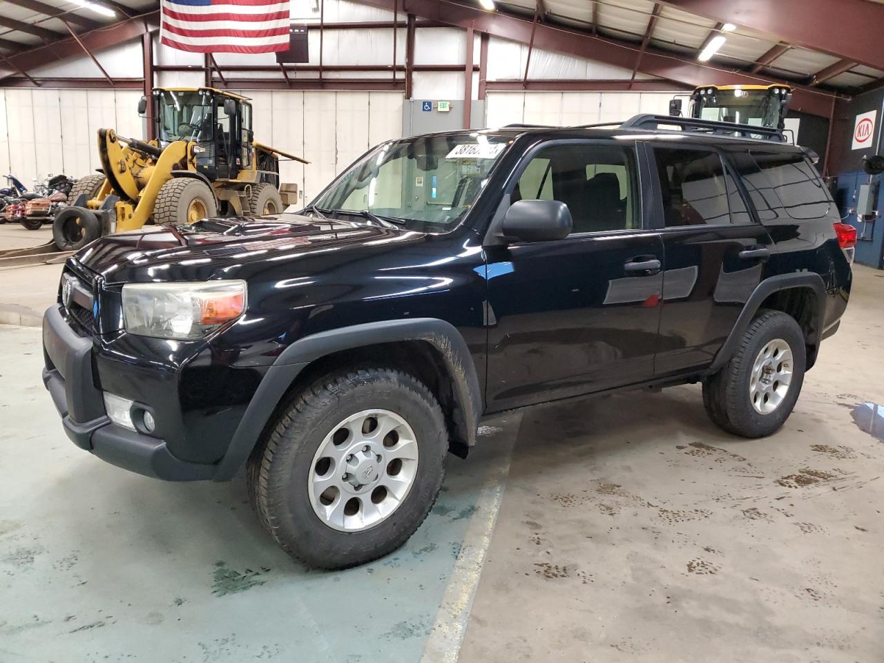 Image 1 of 2013 TOYOTA 4RUNNER SR5 2013 with VIN JTEBU5JR3D5133315