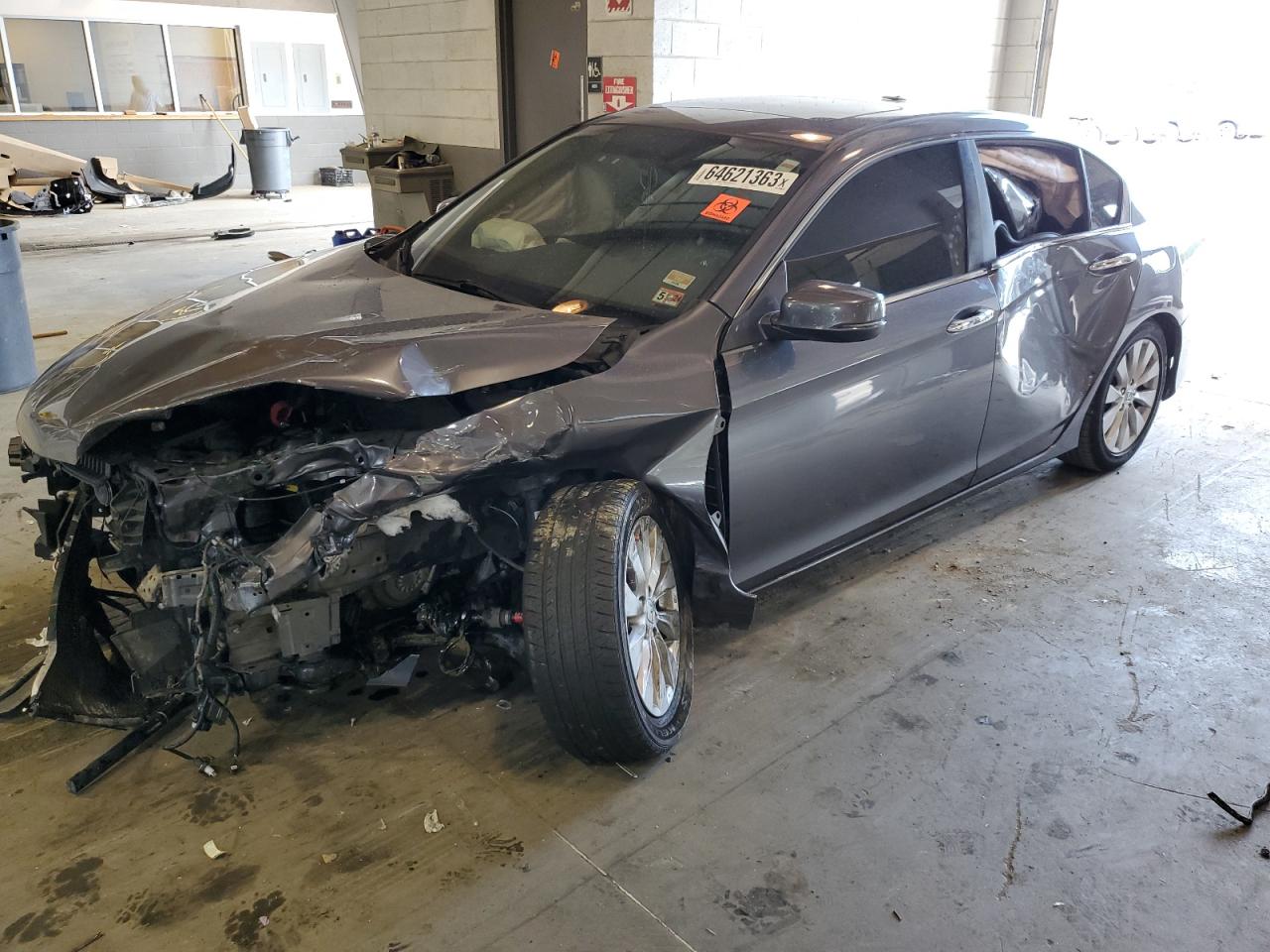 Image 1 of 2015 HONDA ACCORD EX 2015 with VIN 1HGCR2F79FA044456