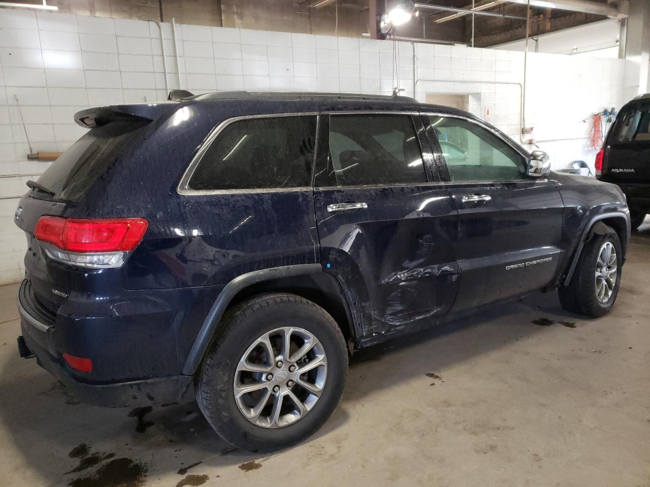 Image 3 of 2016 JEEP GRAND CHEROKEE LIMITED 2016 with VIN 1C4RJFBG0GC498114