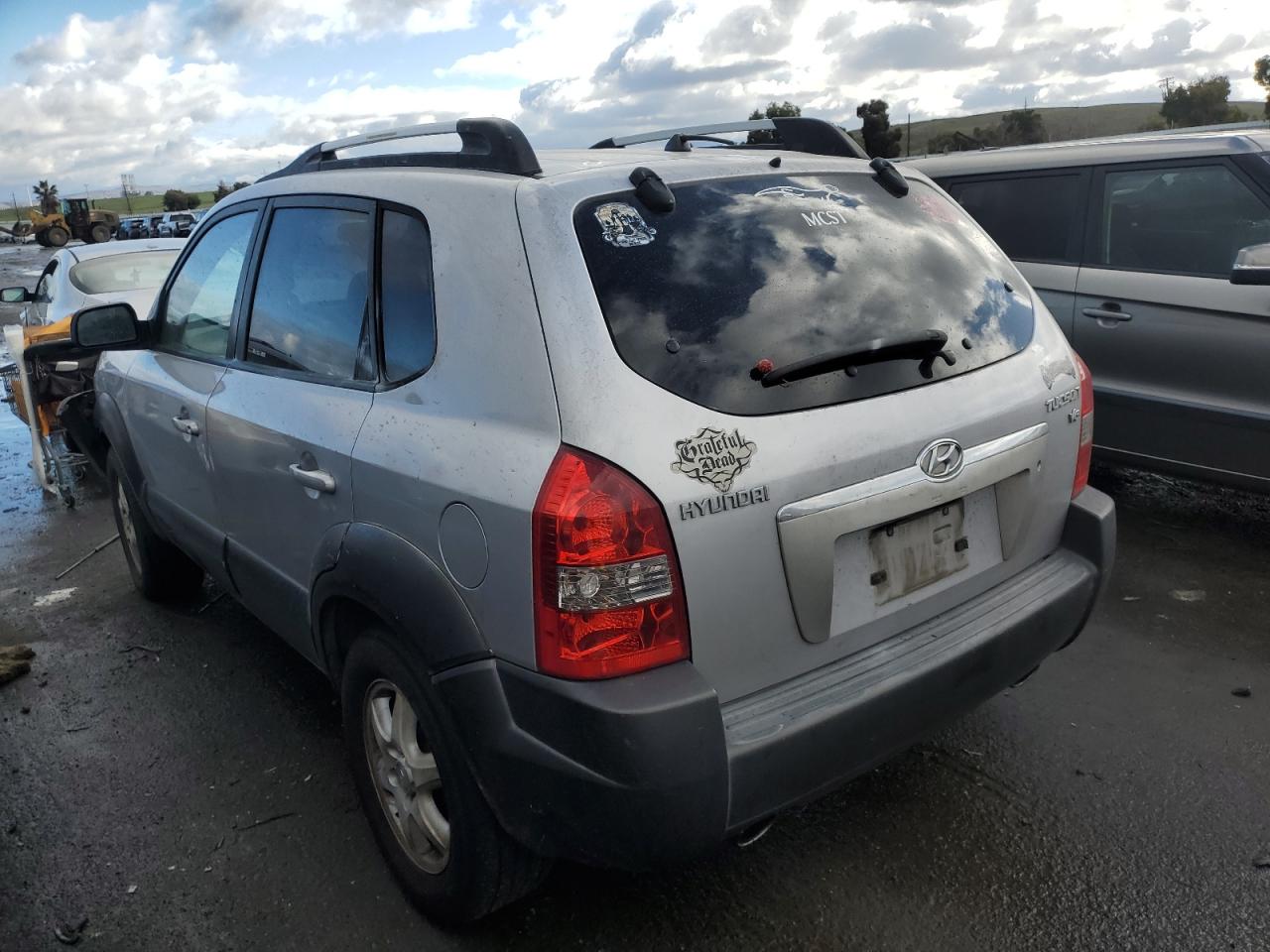 Image 2 of 2005 HYUNDAI TUCSON GLS 2005 with VIN KM8JN12DX5U096954