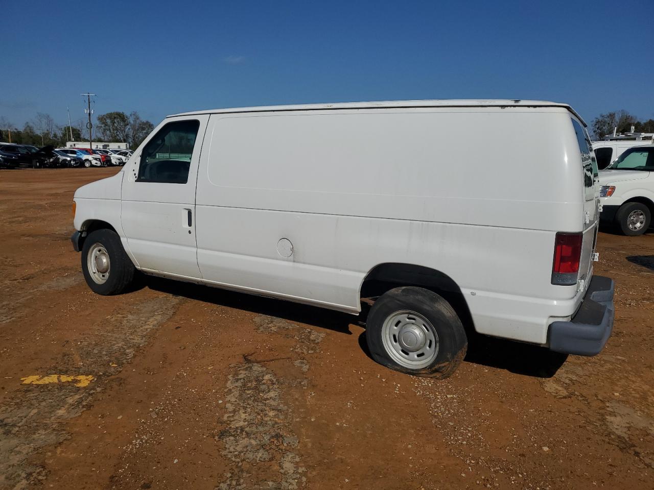 Image 2 of 2006 FORD ECONOLINE E150 VAN 2006 with VIN 1FTRE14W86HB20765