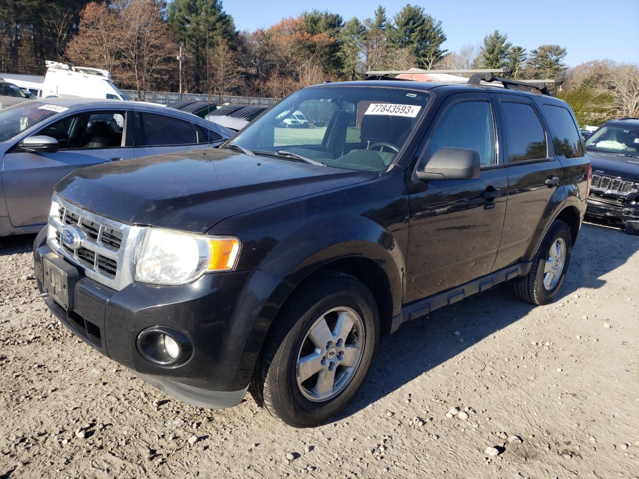 Image 1 of 2011 FORD ESCAPE XLT 2011 with VIN 1FMCU9DG7BKB03934