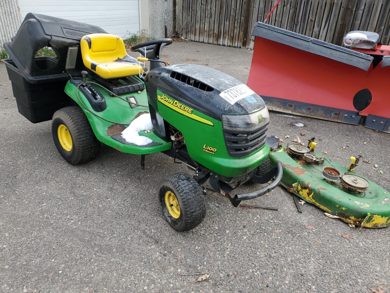 2000 JOHN DEERE L110A MOWR 2000 image