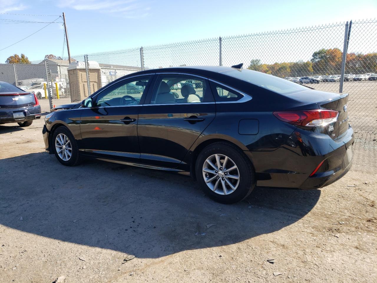 Obraz 2 z 2018 HYUNDAI SONATA SE 2018 z VIN 5NPE24AF9JH705782