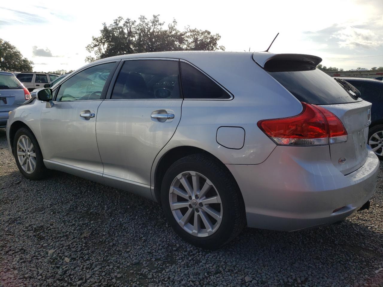 Obraz 2 z 2010 TOYOTA VENZA  2010 z VIN 4T3ZA3BB1AU030321