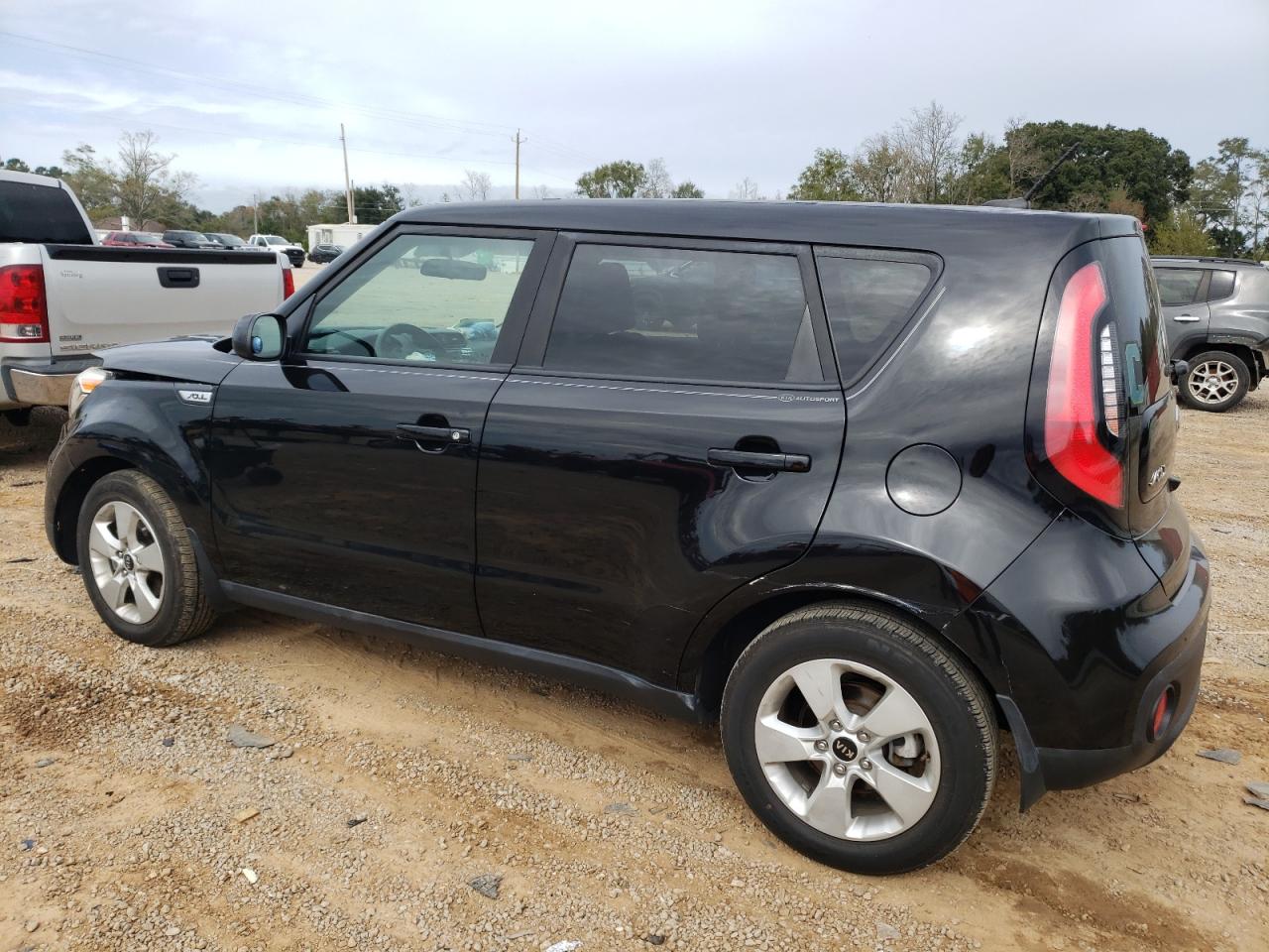 Obraz 2 z 2018 KIA SOUL  2018 z VIN KNDJN2A25J7888982