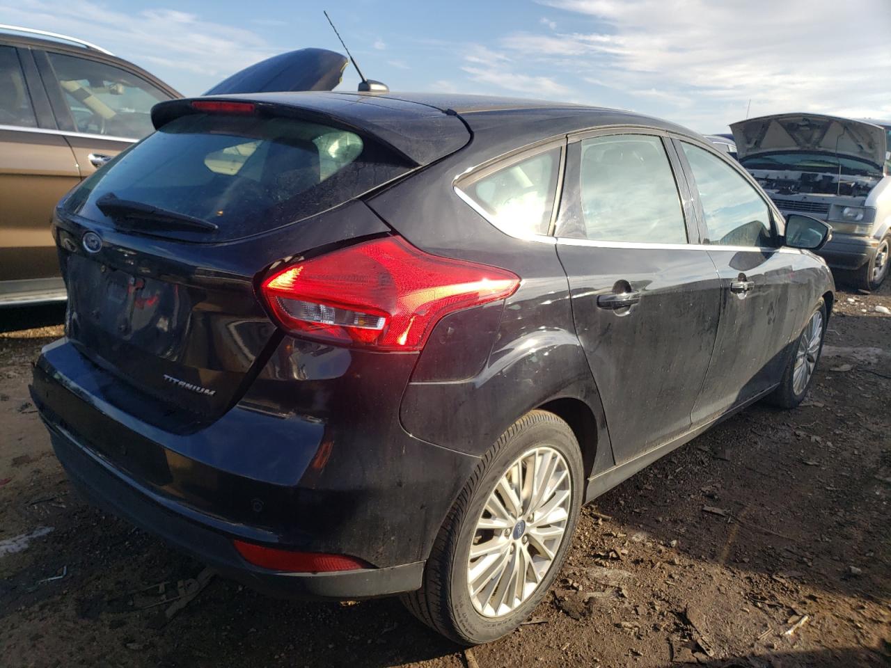 Image 3 of 2018 FORD FOCUS TITANIUM 2018 with VIN 1FADP3N21JL221461