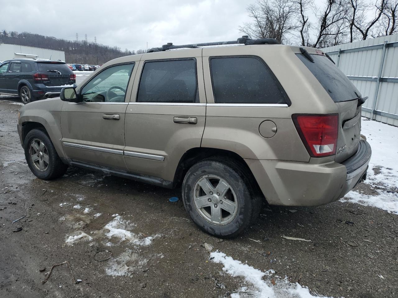 Image 2 of 2006 JEEP GRAND CHEROKEE LIMITED 2006 with VIN 1J4HR582X6C320164