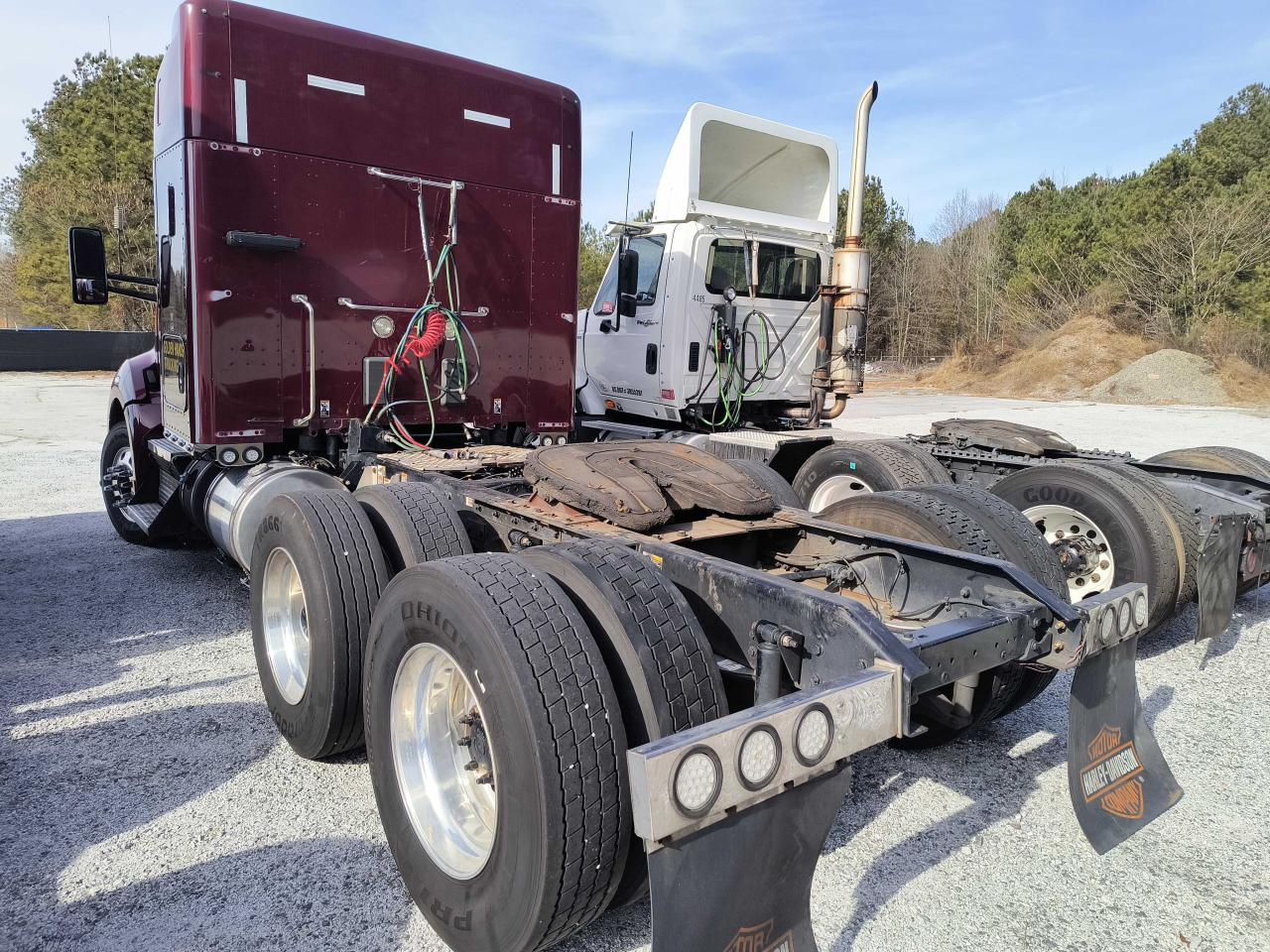 Obraz 3 z 2017 KENWORTH CONSTRUCTION T680 2017 z VIN 1XKYDP9X7HJ131176