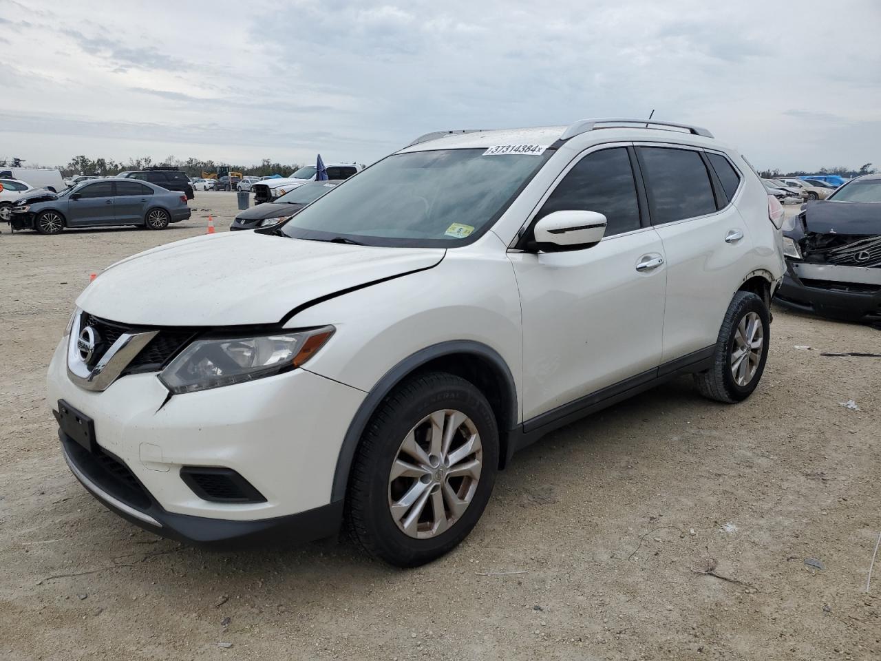 Image 1 of 2016 NISSAN ROGUE S 2016 with VIN KNMAT2MVXGP700767