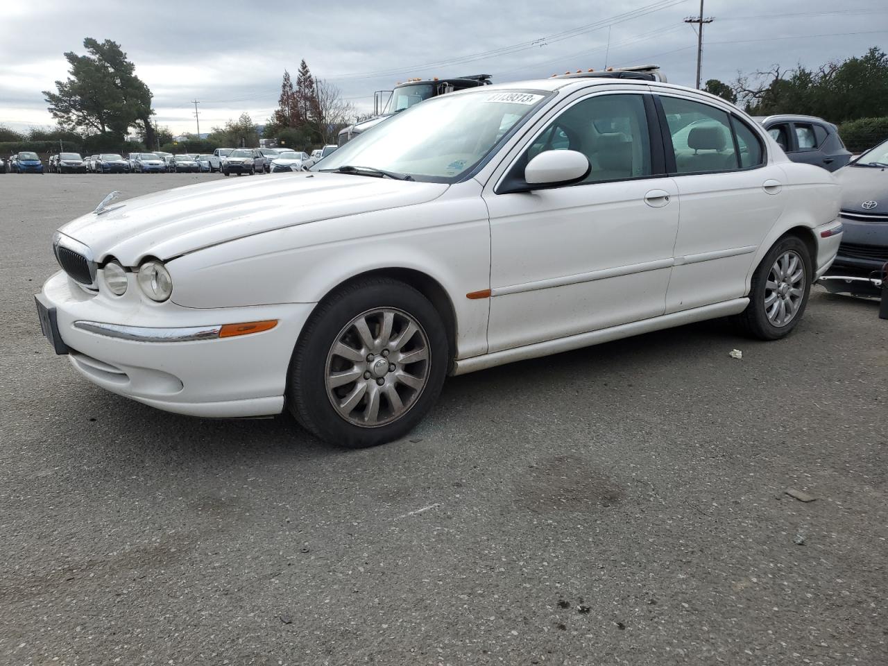 2002 JAGUAR X-TYPE 2.5 2002 image