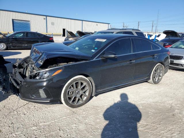 Image 1 of 2018 HYUNDAI SONATA SPORT 2018 with VIN 5NPE34ABXJH693121