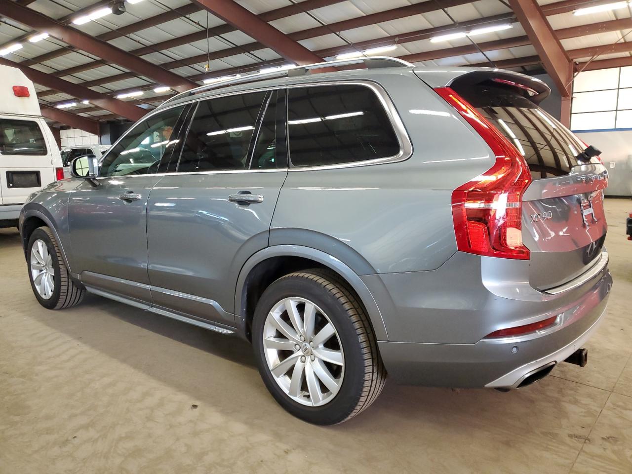 Изображение 2 2016 VOLVO XC90 T6 2016 с VIN YV4A22PK1G1092626