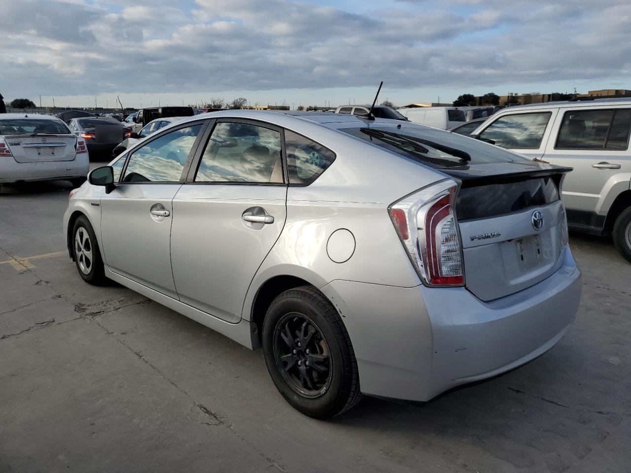 Изображение 2 2012 TOYOTA PRIUS  2012 с VIN JTDKN3DU1C5389344
