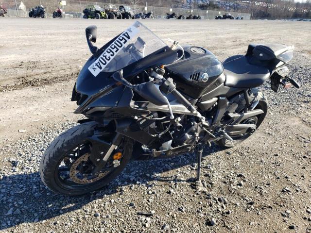 Image 2 of 2022 YAMAHA YZFR7  2022 with VIN JYARM38E6NA004161