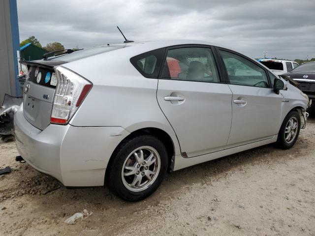 Image 3 of 2011 TOYOTA PRIUS  2011 with VIN JTDKN3DU4B1373824