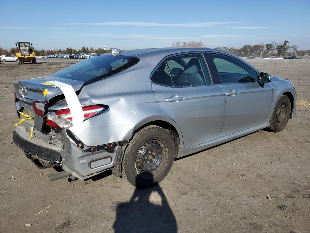 Изображение 3 2019 TOYOTA CAMRY L 2019 с VIN 4T1B11HK1KU691886