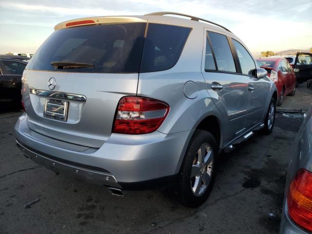 Obraz 3 z 2006 MERCEDES-BENZ ML 500 2006 z VIN 4JGBB75E16A069908