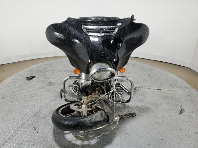 Obraz 2 z 2015 HARLEY-DAVIDSON FLHX STREET GLIDE 2015 z VIN 1HD1KBM17FB700719