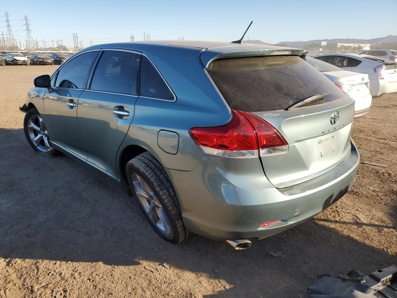 Obraz 2 z 2010 TOYOTA VENZA  2010 z VIN 4T3ZK3BB2AU028851
