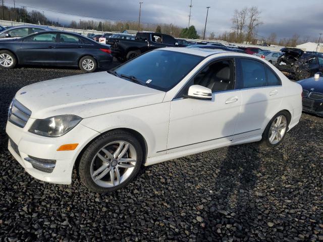 Image 1 of 2013 MERCEDES-BENZ C 250 2013 with VIN WDDGF4HB1DA871702