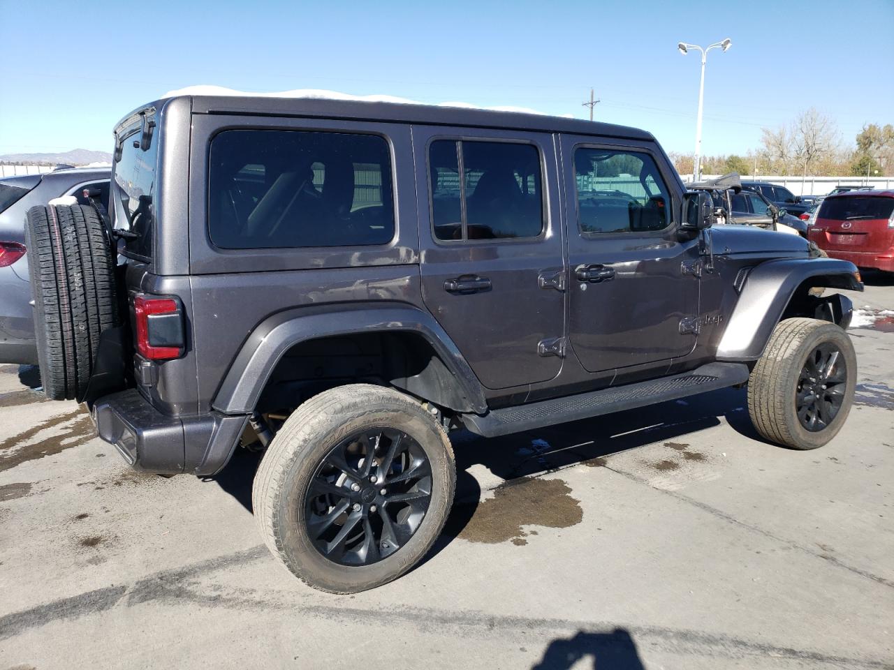 Obraz 3 z 2020 JEEP WRANGLER UNLIMITED SAHARA 2020 z VIN 1C4HJXEN7LW337361