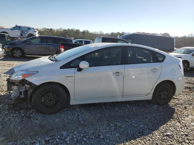 Image 1 of 2013 TOYOTA PRIUS  2013 with VIN JTDKN3DUXD1730006